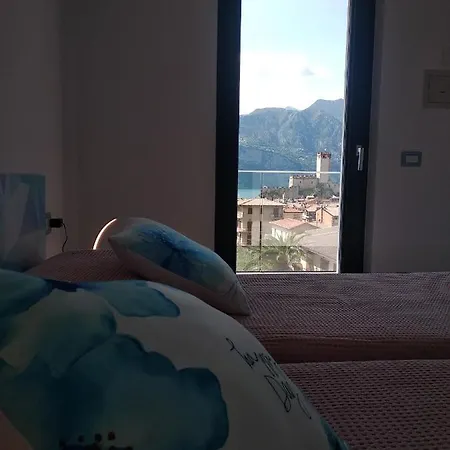Apartment Blue Sky Garda - Zaffiro