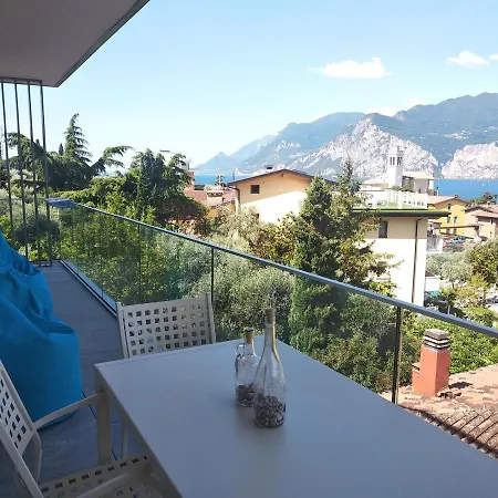 Blue Sky Garda - Zaffiro * Malcesine